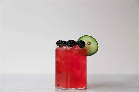blackberry-cucumber-moscow-mule-fancy-sips image