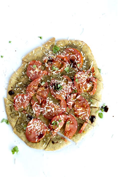 tomato-pesto-flatbread-simple-roots-wellness image