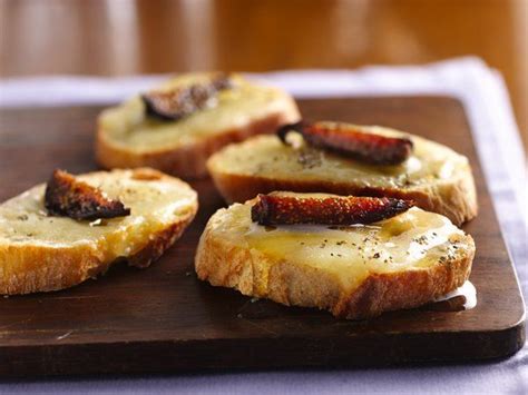 fig-n-cheese-toasts-recipe-lifemadedeliciousca image