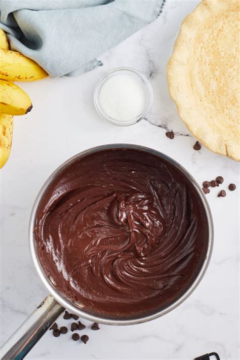 chocolate-banana-custard-pie-recipes-for-holidays image