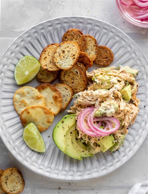 avocado-chicken-salad-with-chipotle-and-lime-how image