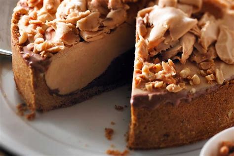 peanut-butter-and-ice-cream-pie-canadian-goodness image