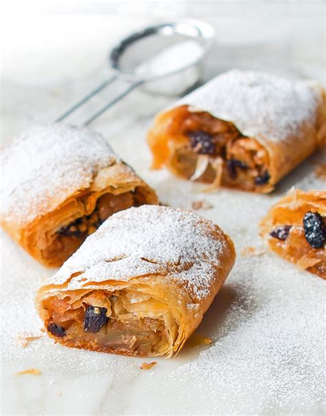 apple-strudel-once-upon-a-chef image