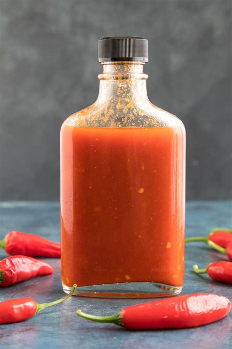 homemade-sriracha-sauce-recipe-chili-pepper-madness image