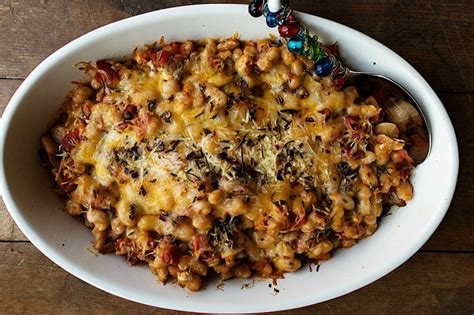 cheesy-italian-baked-cannelini-beans-reluctant image