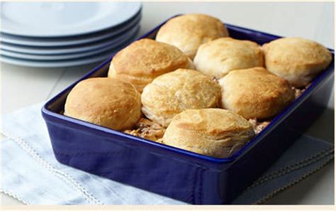 amish365-classic-beef-and-biscuit-casserole-amish-365 image