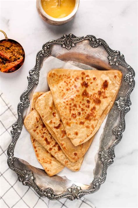 parathas-recipe-flaky-indian-flatbread-ministry-of image