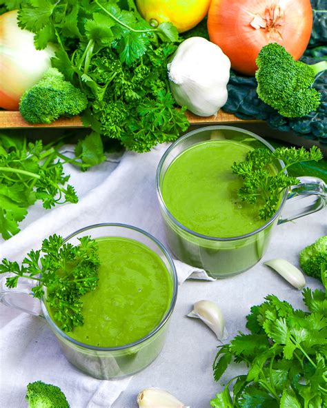 green-detox-soup-gluten-free-paleo-vegan-liz image