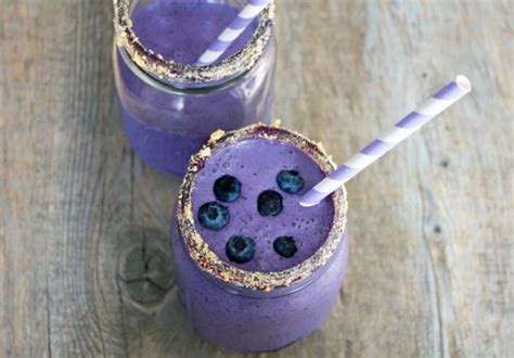 blueberry-pie-milkshake-recipe-we-are-not-martha image