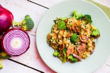 a-healthy-and-delicious-vegetarian-brown-rice image