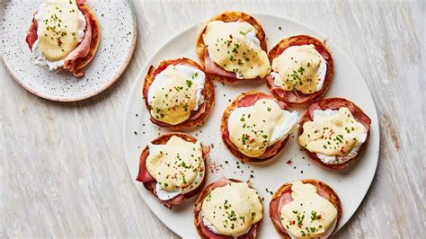 eggs-benedict-for-a-crowd-recipe-bon-apptit image