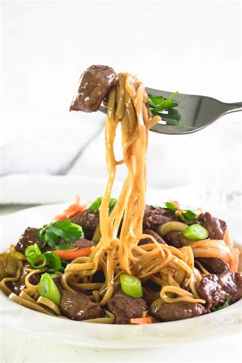 actifry-hoisin-steak-recipe-chinese-noodles-hint-of image