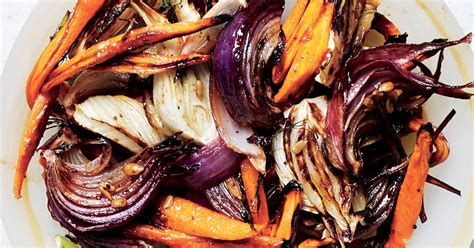 recipe-roasted-carrots-and-red-onions-with-fennel-and image