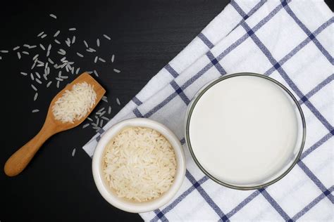 rice-milk-nutrition-benefits-and-how-to-make-it-the image