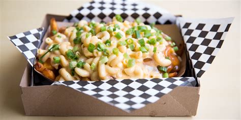 where-to-eat-great-mac-and-cheese-in-montral image