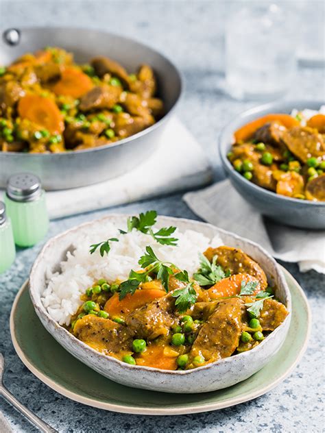 curry-sausages-australian-beef-recipes-cooking image