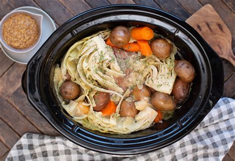 slow-cooker-corned-beef-and-cabbage image