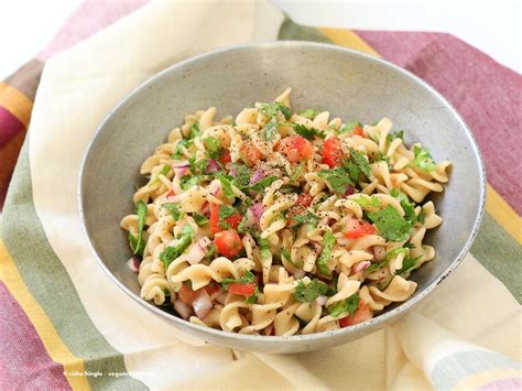 tabbouleh-pasta-salad-vegan-richa image