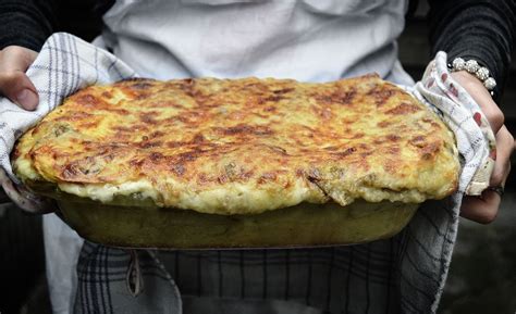 lasagna-with-artichokes-and-mozzarella-cooking-my image