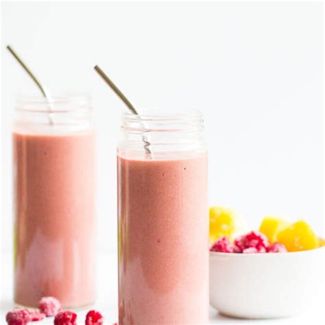 raspberry-mango-smoothie image