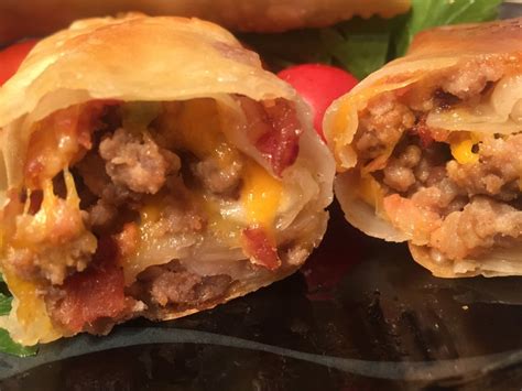 perfect-bacon-cheeseburger-egg-rolls-kitchen-divas image