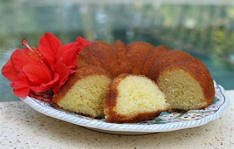 mamma-agatas-lemon-cake-italian-food-forever image