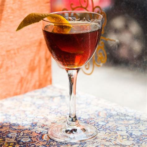 topsy-turvy-cocktail-recipe-liquorcom image