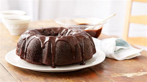 black-magic-cake-recipe-hersheyland image