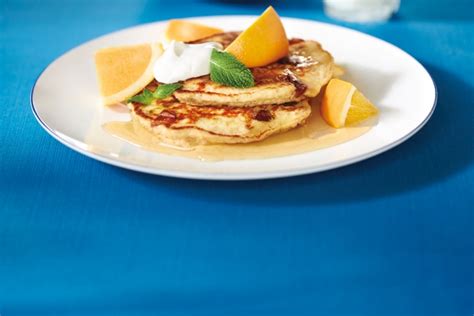 oatmeal-date-pancakes-recipe-with-yogurt-canadian image