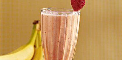 yogurt-fruit-smoothie-recipe-myrecipes image