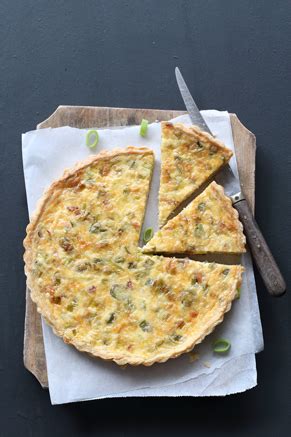 fresh-crab-quiche-with-gruyere-cheese image