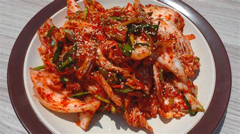 quick-fresh-kimchi-baechu-geotjeori-배추겉절이 image