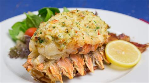 lobster-stuffed-with-crab-imperial image