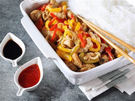 chicken-with-tri-colored-peppers image