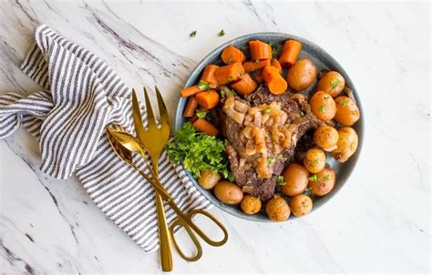 instant-pot-beef-roast-for-two-instant-pot-mini image