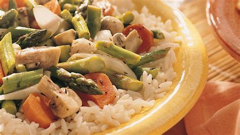 asparagus-stir-fry-recipe-pillsburycom image