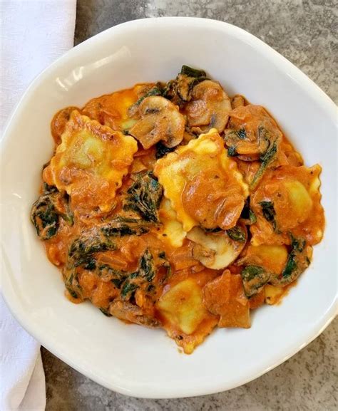 spinach-ravioli-canadian-cooking-adventures image