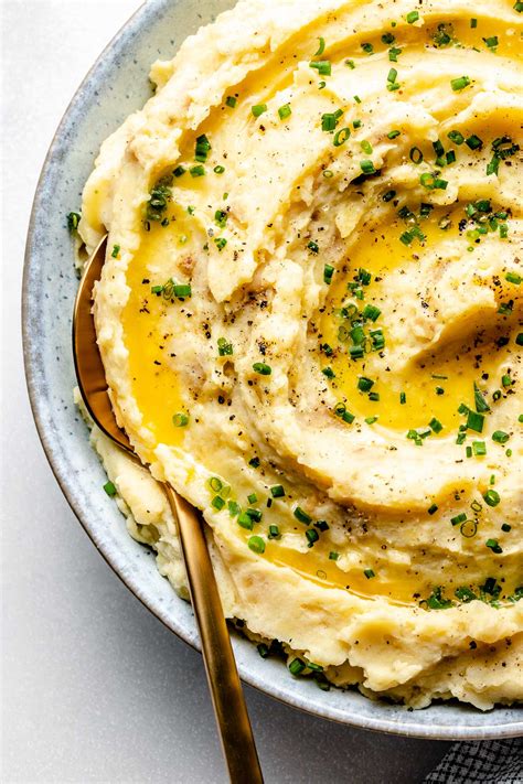 creamy-buttermilk-mashed-potatoes-with-roasted image