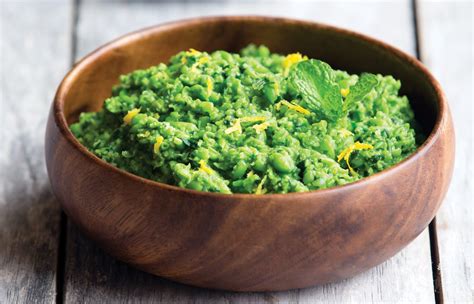 pea-mint-and-spinach-mash-healthy-food-guide image