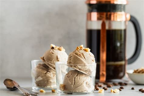 walnut-ice-cream-california-walnuts image