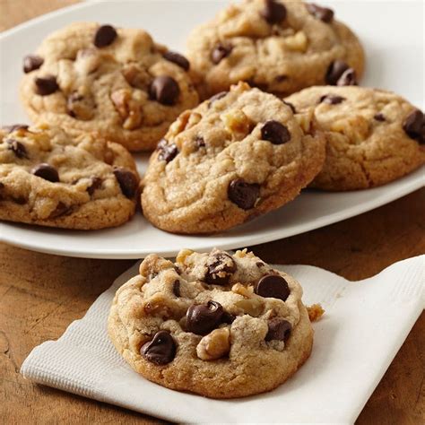 cinnamon-chocolate-chip-cookies-mccormick image