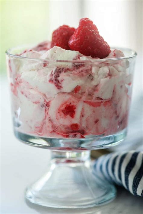 the-best-raspberry-fool-recipe-that-low-carb-life image
