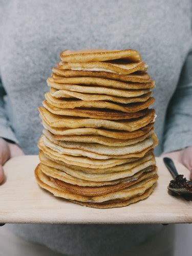 how-to-make-applesauce-pancakes-using-beech-nut image