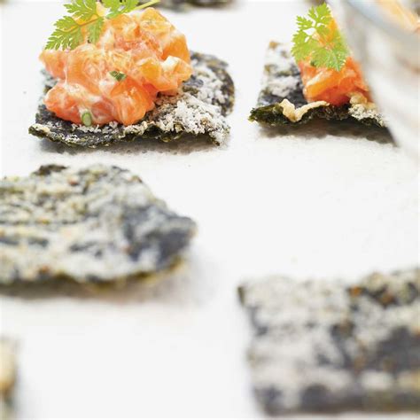 salmon-tartare-on-fried-nori-ricardo-ricardo-cuisine image