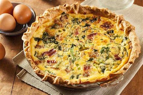 easy-bacon-cheese-and-spinach-quiche-recipe-31-daily image