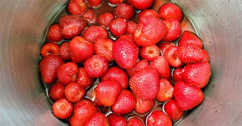 the-most-amazing-strawberry-jam-recipe-happy image