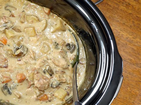 slow-cooker-chicken-and-bacon-casserole image