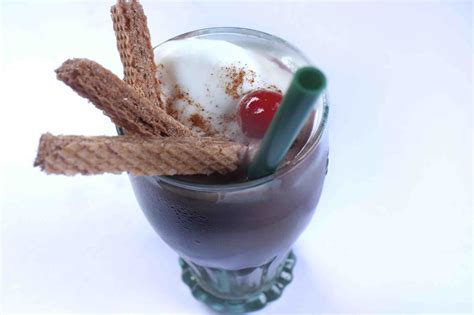 how-to-make-a-hot-chocolate-milkshake-8-steps-with image