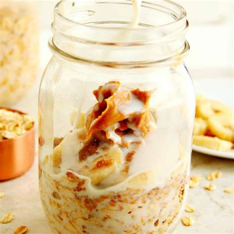 peanut-butter-overnight-oats-crunchy-creamy-sweet image