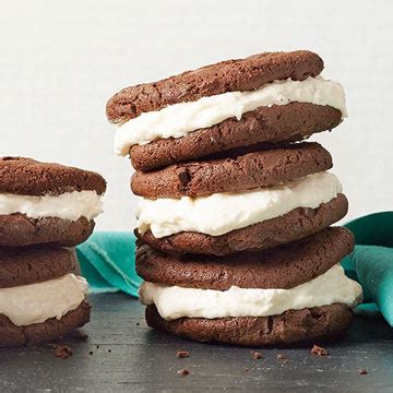 quick-whoopie-pies-midwest-living image